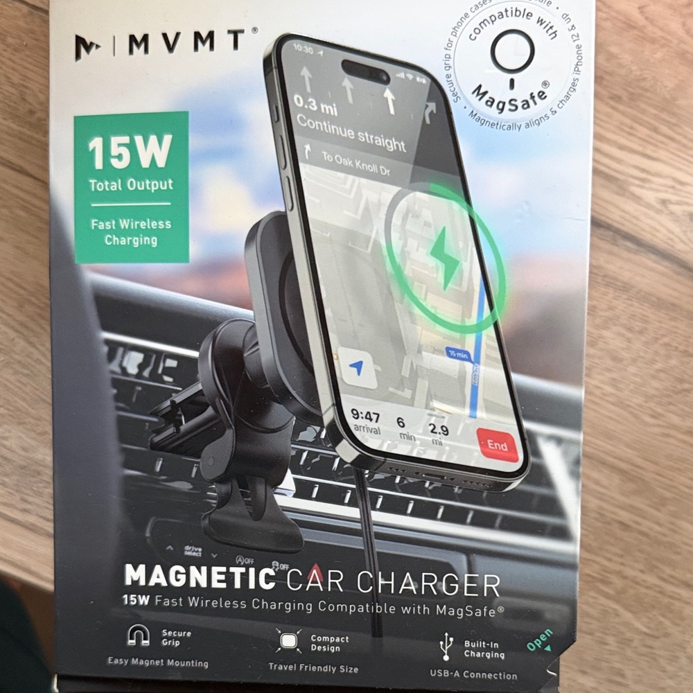 MVMT Magnetic Car Charger with 15W Fast Charging - Black